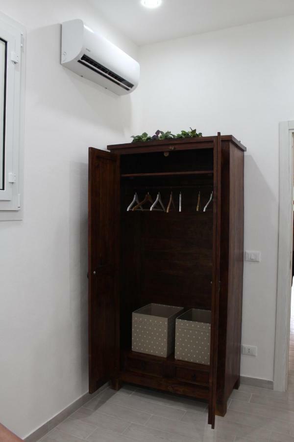 Apartament Fausto'S House 2 Syrakuzy Zewnętrze zdjęcie
