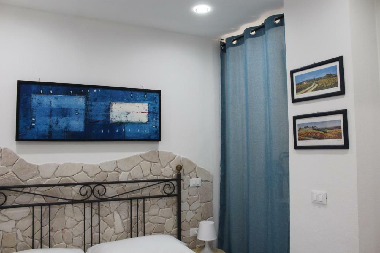 Apartament Fausto'S House 2 Syrakuzy Zewnętrze zdjęcie